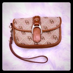Dooney & Bourke Wristlet